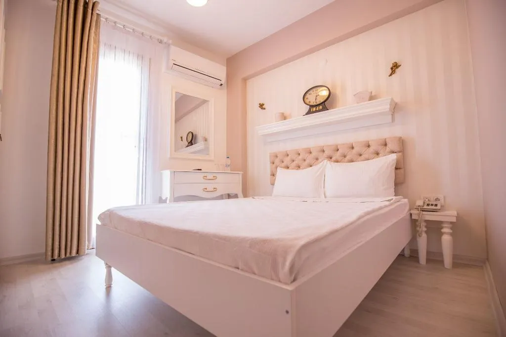 Room, Menendi Otel, Izmir