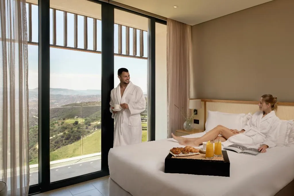 SUITE EXECUTIVE Room, Minthis Resort, Cyprus