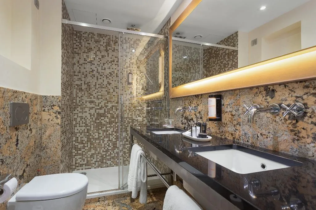 Double or Twin SUPERIOR Room, Hotel Royal Prague, Prague