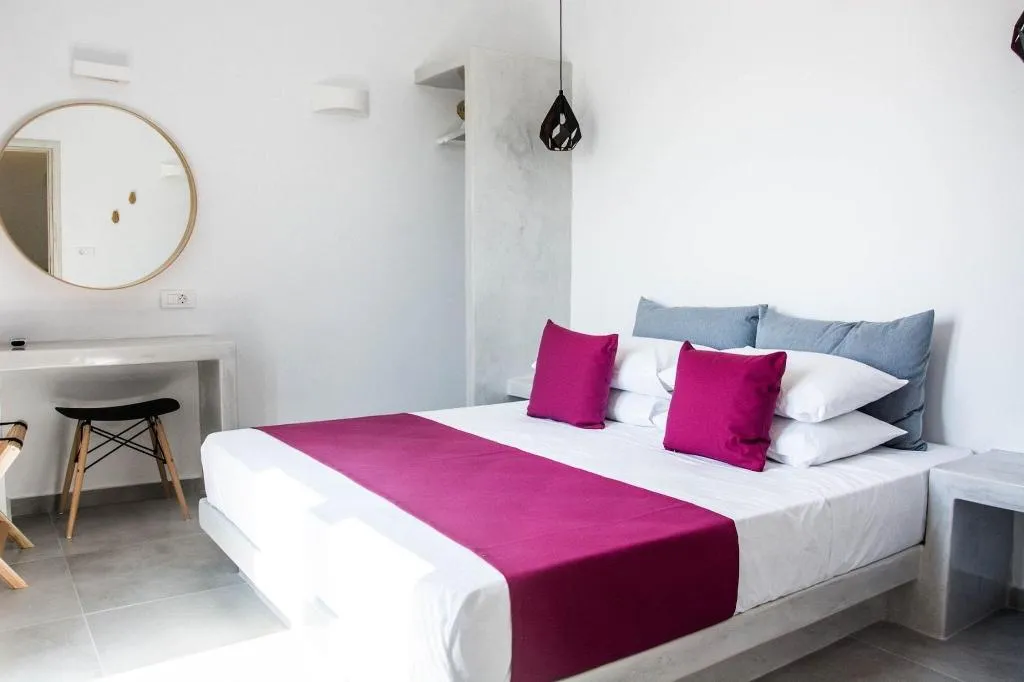 Room, Dragonfly Villas, Santorini