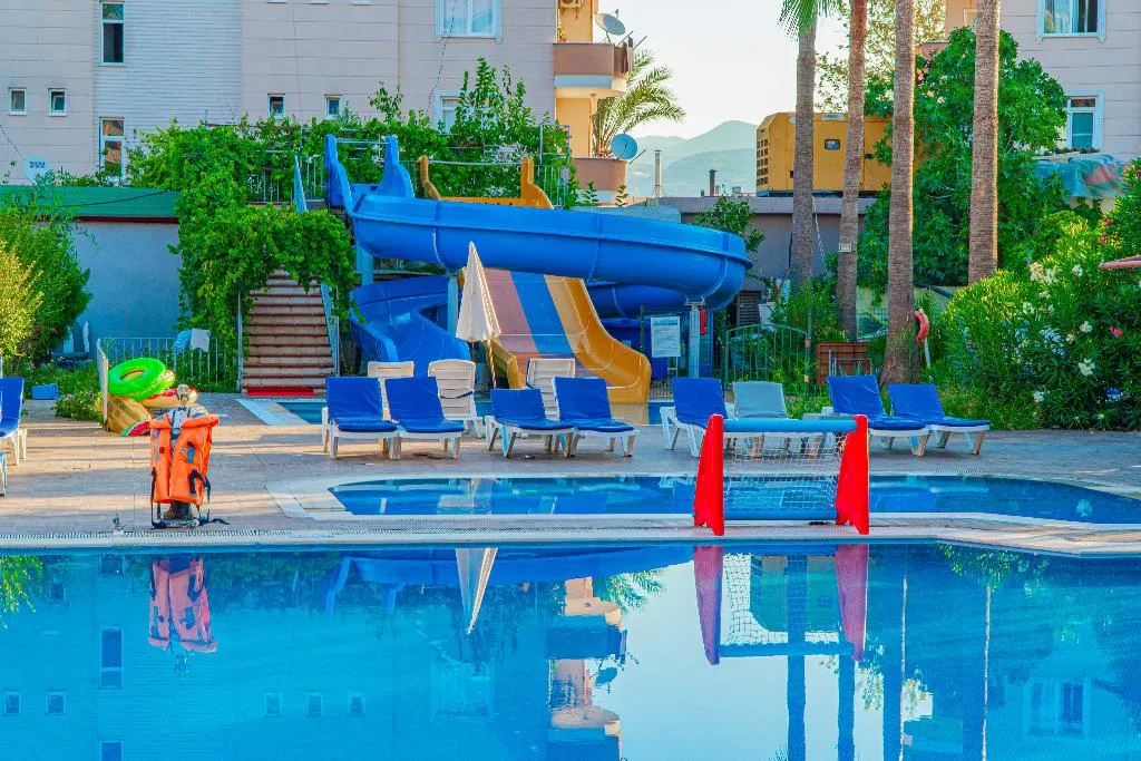 Pool, Grand Bahama Beach Hotel, Antalya