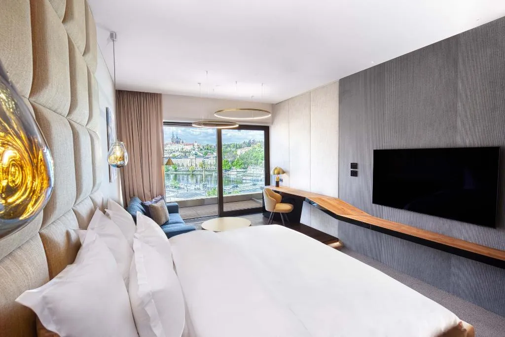 DOUBLE CLUB KING BED Room, The President, Prague