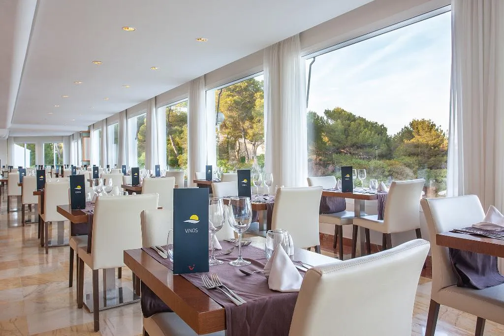 Restaurant, Grupotel Aguait Resort and Spa. Adults Only, Majorca
