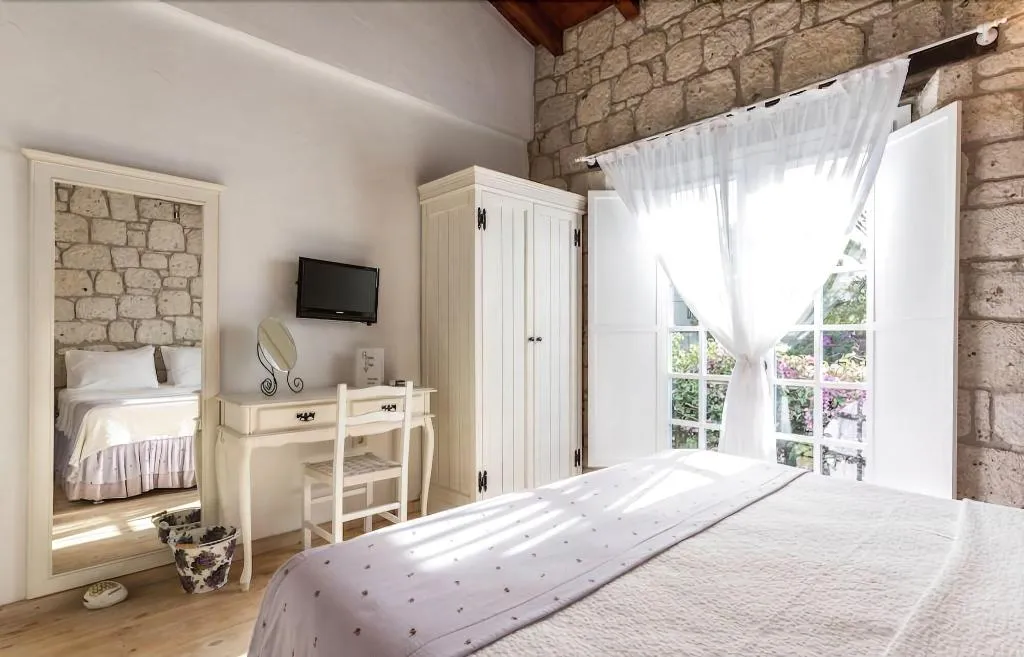 Room, Asma Han Hotel, Izmir