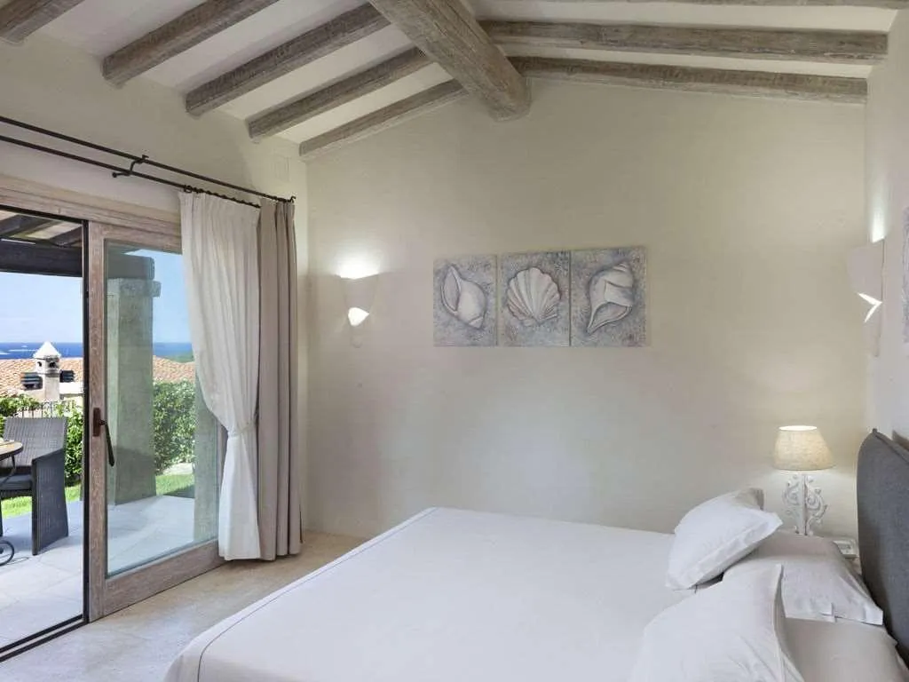 Room, Hotel Li Finistreddi, Olbia