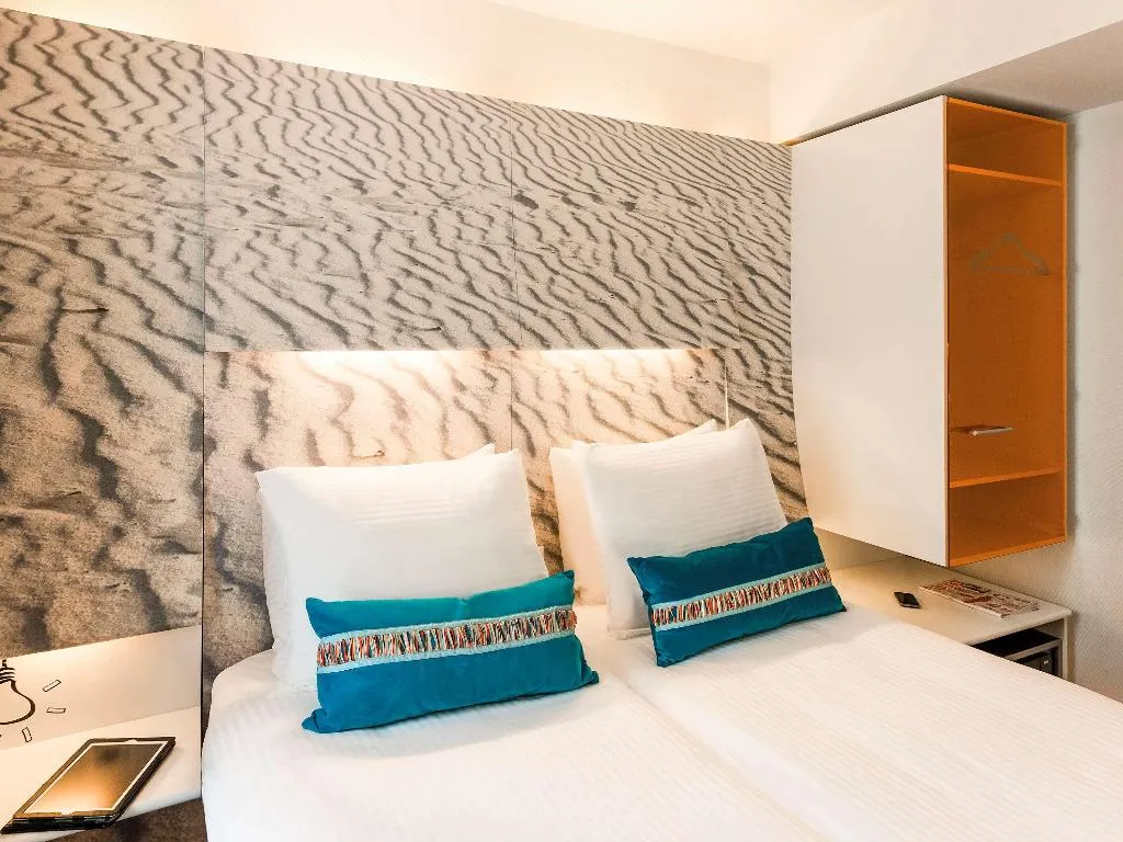 Room, ibis Styles Amsterdam Central Station, Amsterdam