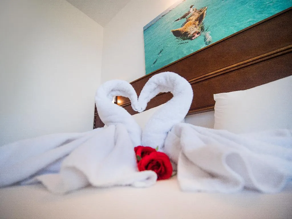 SUITE SEA VIEW Room, Avlida, Cyprus