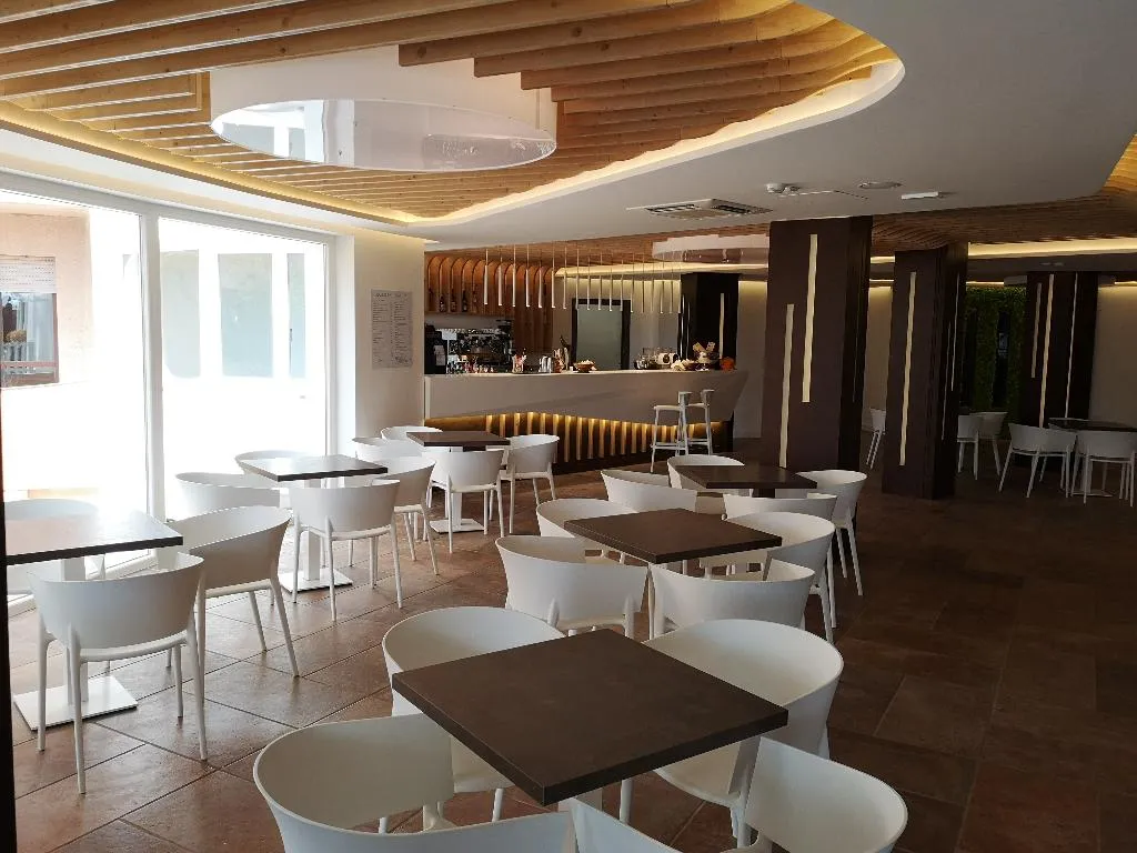 Bar, Club Esse Roccaruja, Alghero