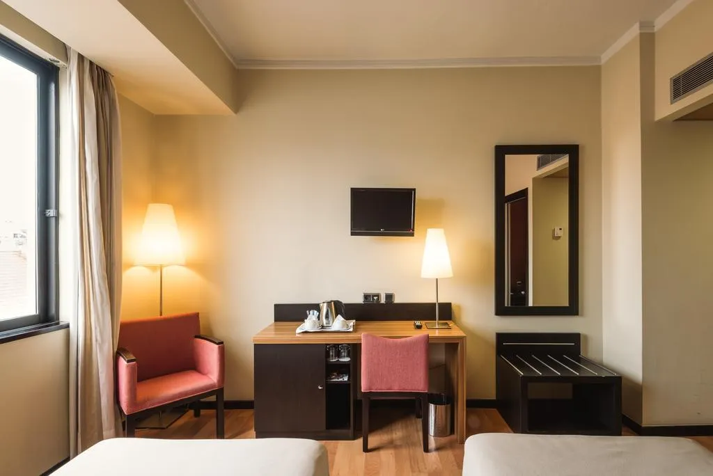 SINGLE STANDARD Room, Lisboa, Lisbon