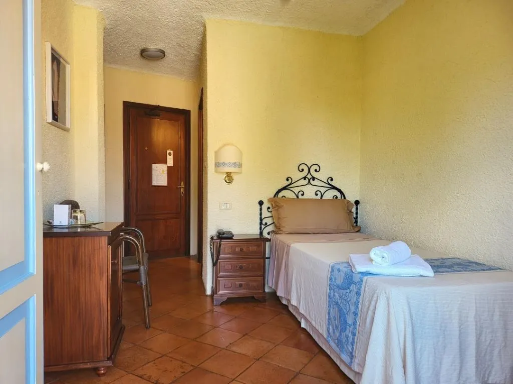 SINGLE STANDARD Room, Colonna San Marco, Olbia