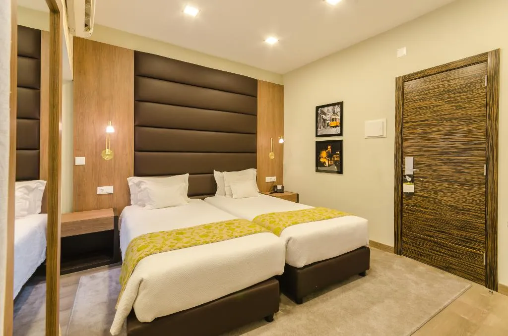 TWIN STANDARD Room, Hotel Borges Chiado, Lisbon