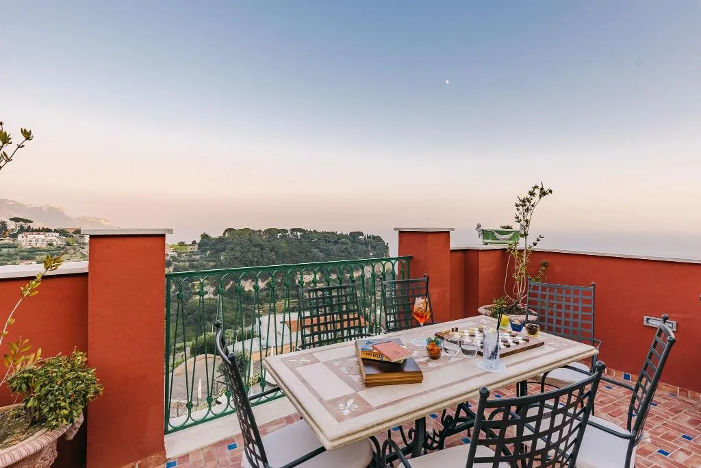 SUITE PREMIUM Room, Palazzo Pascal, Naples