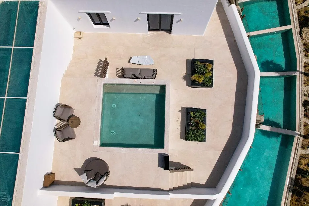 SUITE SEA VIEW WITH PRIVATE POOL Room, Aeonic Suites & Spa, Mykonos