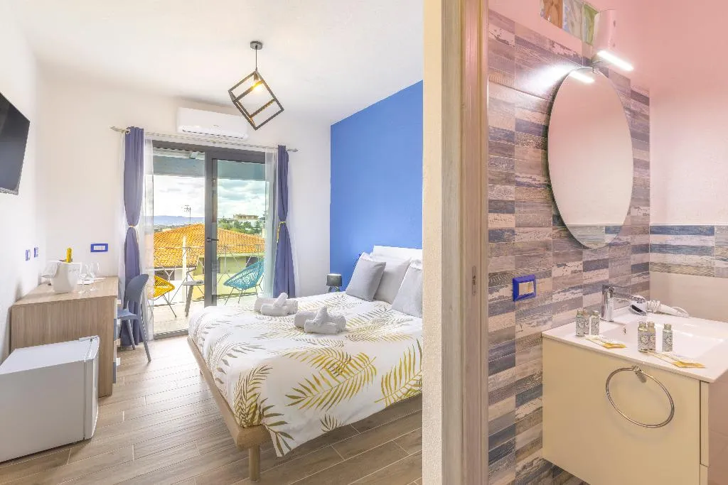 DOUBLE DELUXE GARDEN VIEW Room, Agua Dorada Boutique, Olbia