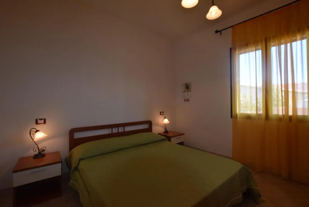 APARTMENT CAPACITY 4 Room, Residenza sul Mare, Cagliari