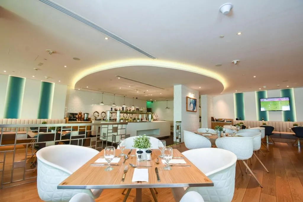 Restaurant, Premier Inn Silicon Oasis, Dubai
