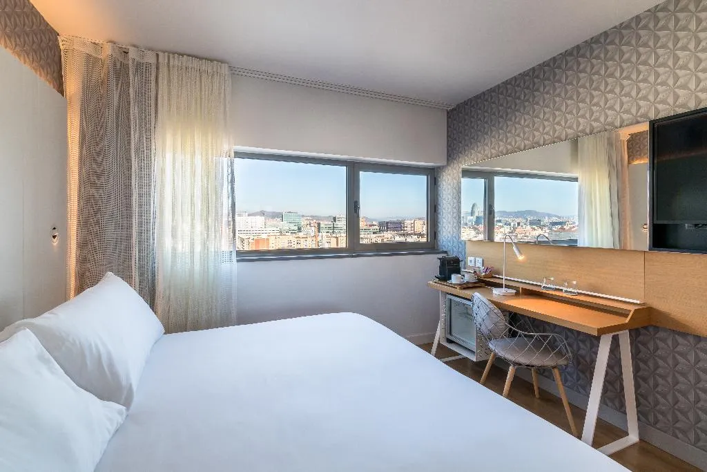 Double or Twin DELUXE Room, Occidental Atenea Mar, Barcelona