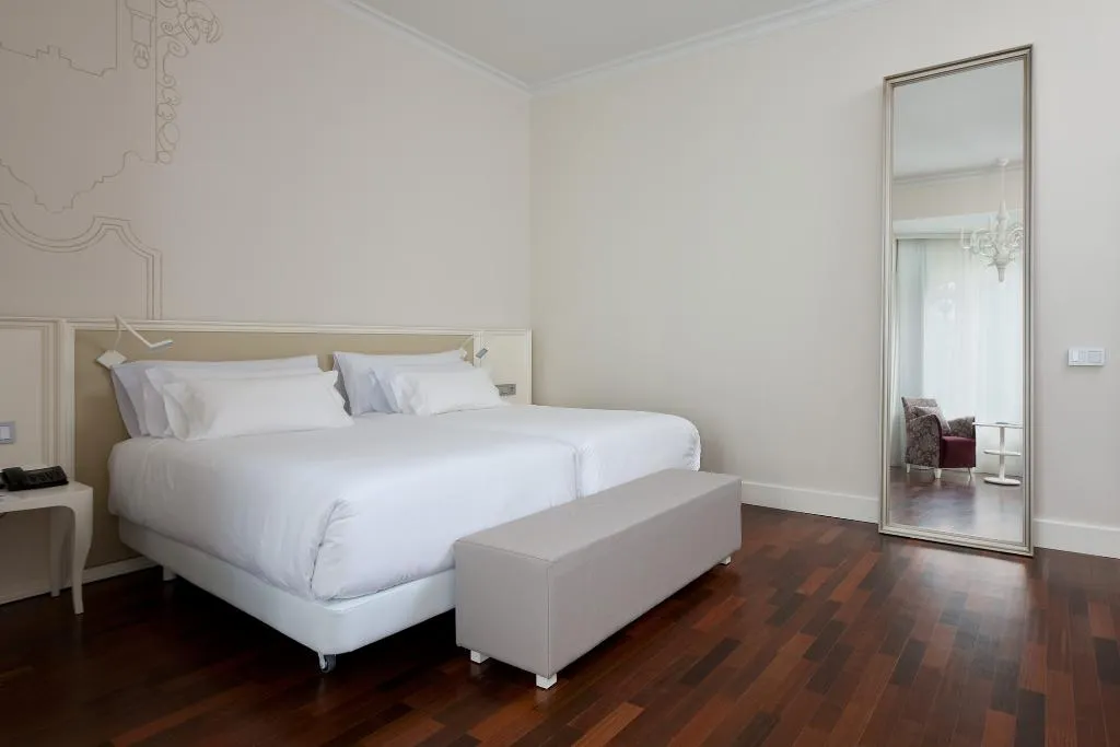 DOUBLE SUPERIOR Room, NH Collection Madrid Abascal, Madrid