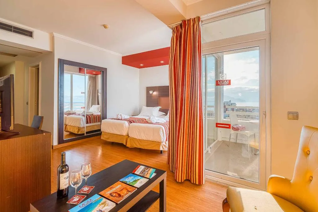 Double or Twin SUPERIOR Room, Muthu Raga Madeira Hotel, Madeira
