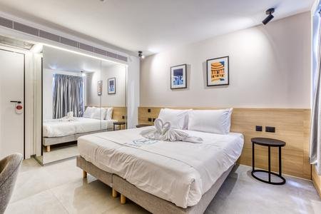 JL Hotel, Malta