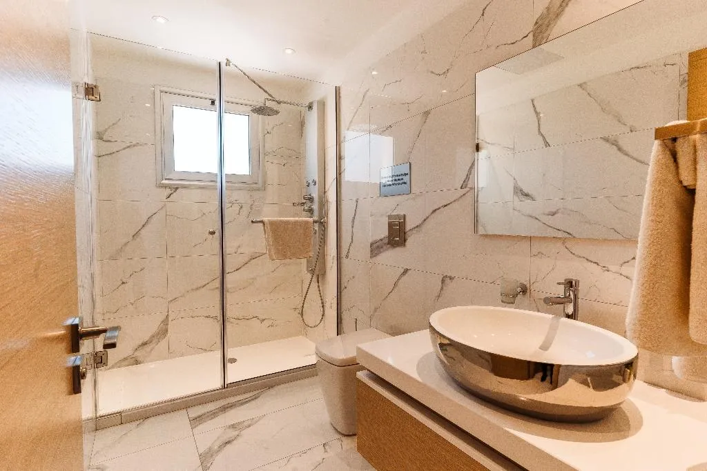 SUITE EXECUTIVE MOUNTAIN VIEW Room, Vrachia Beach Hotel & Suites - Adults Only, Cyprus