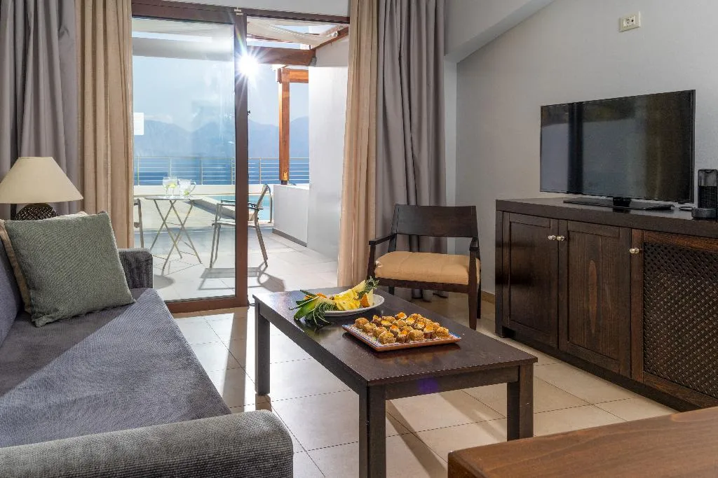 SUITE SEA VIEW Room, Miramare Resort & Spa, Crete