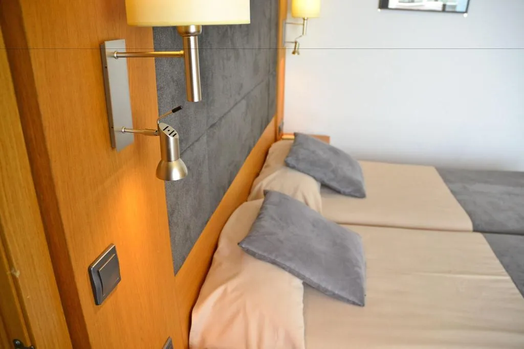 TRIPLE TWO BEDS Room, Mirador, Majorca