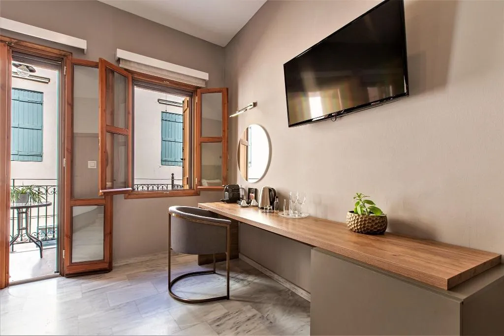 Room, Minaret Suites & Apartments, Crete