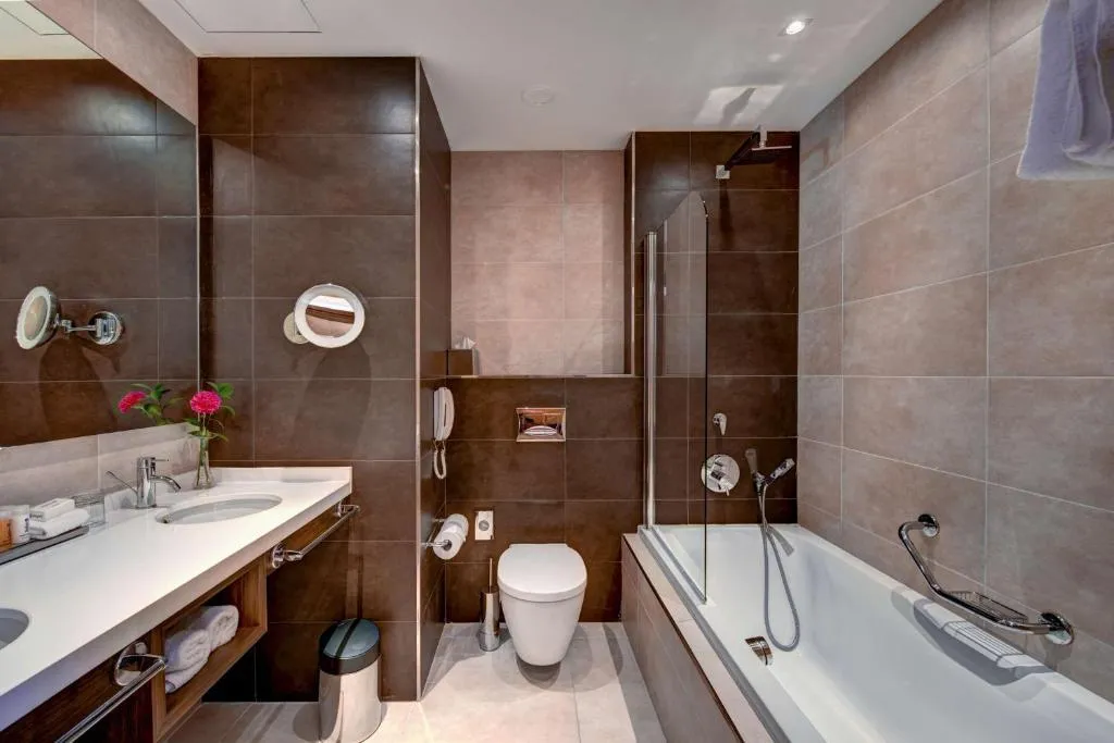 Double or Twin STANDARD Room, Radisson Blu Resort, Malta St. Julians, Malta
