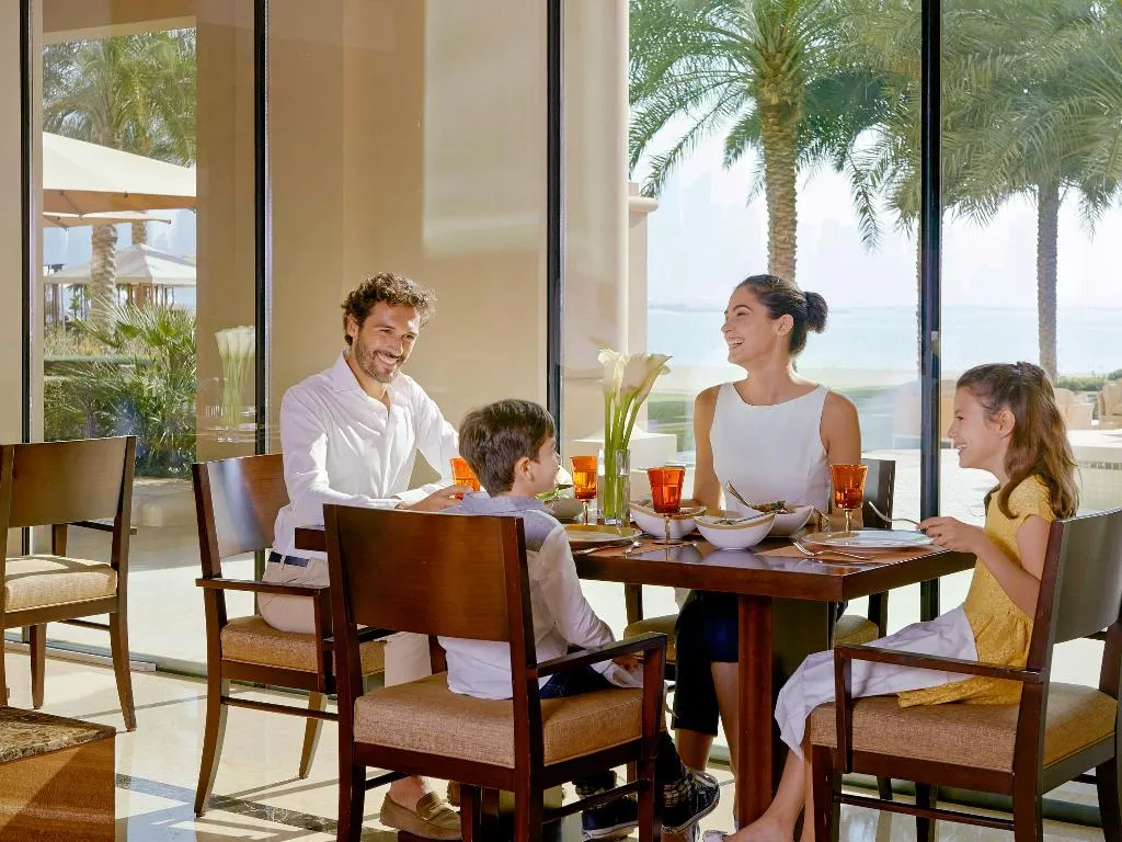 Restaurant, Fairmont The Palm, Dubai