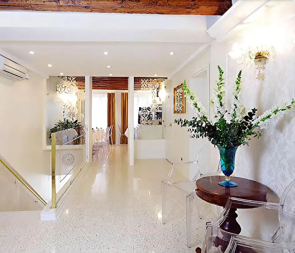 Lobby, Hotel Adriatico, Venice