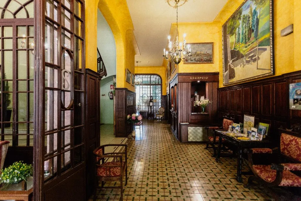 Lobby, Camprodon, Barcelona