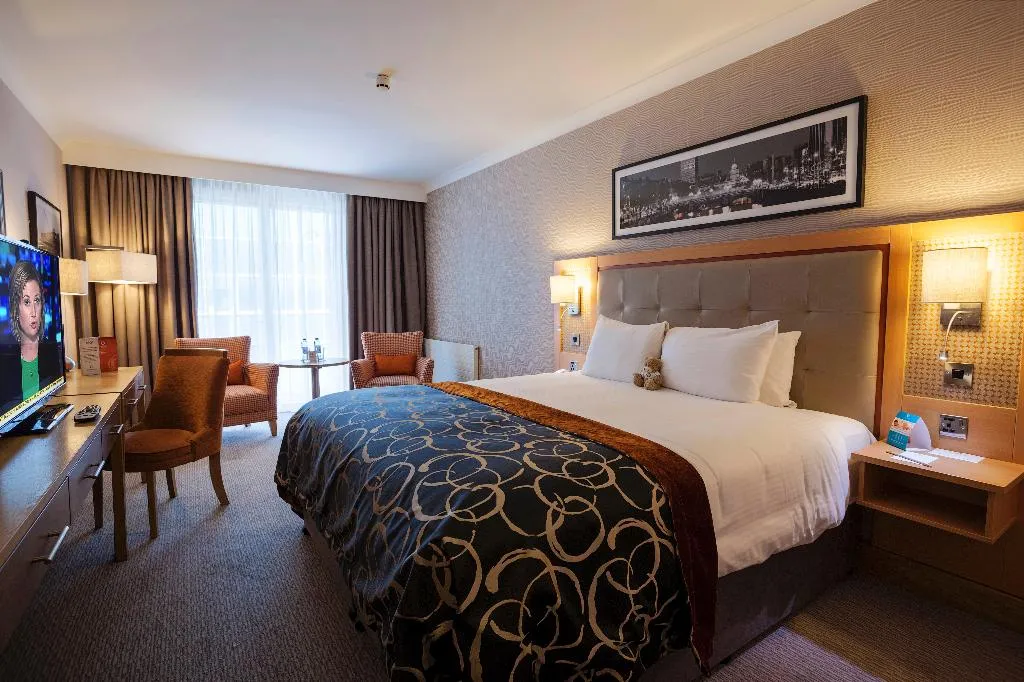 DOUBLE STANDARD Room, Clayton Hotel Cardiff Lane, Dublin