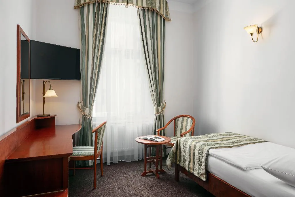 SINGLE STANDARD Room, Amigo City Centre, Prague