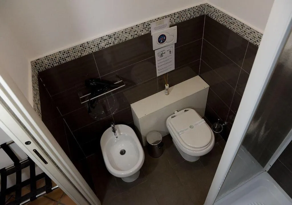 Room, Few Steps From Colosseum, Naples
