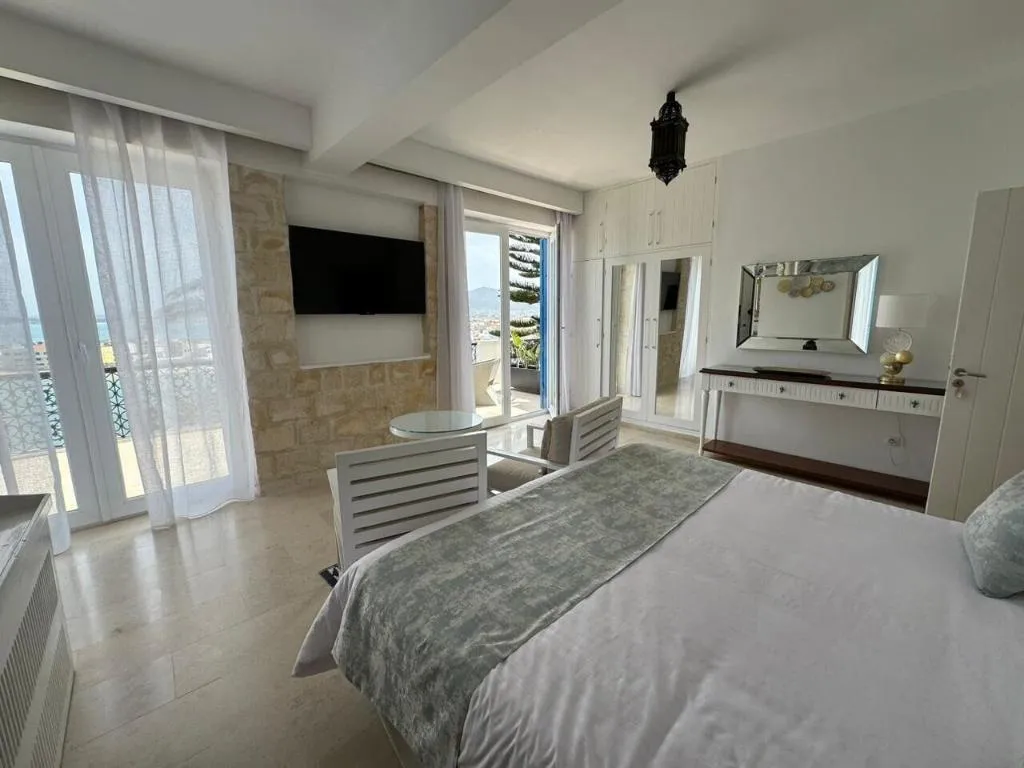 Room, Dar Daniella - Small Design Luxury Hotel, Tunisia