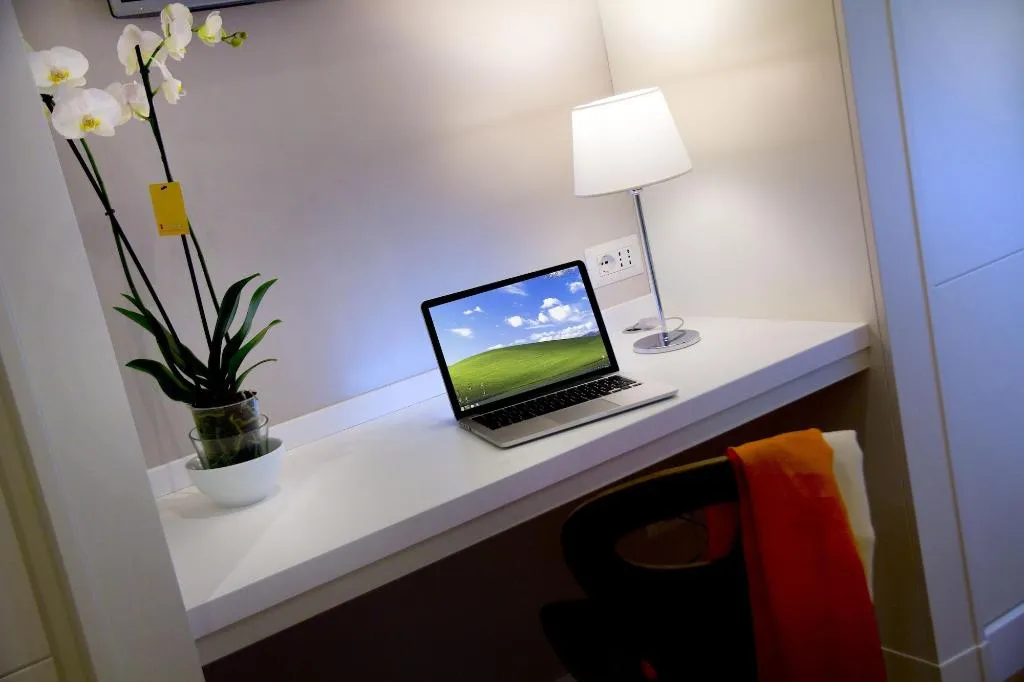 Room, Ripense In Trastevere, Rome