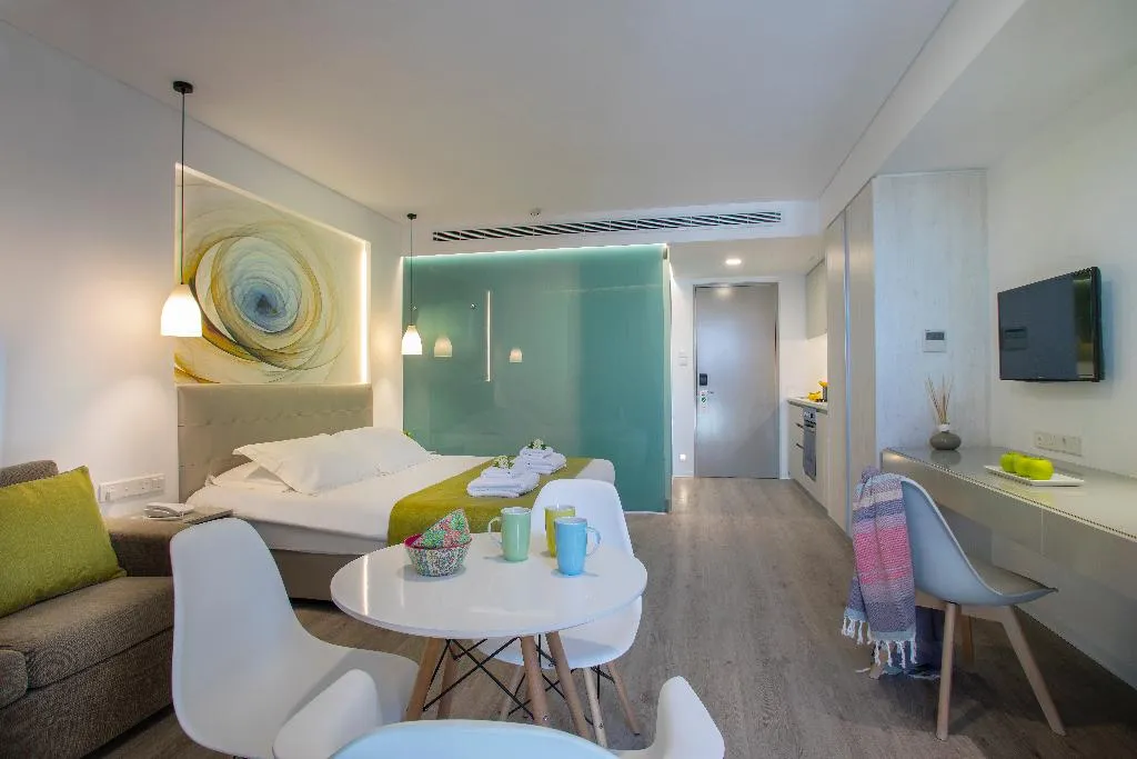 STUDIO DELUXE Room, Anemi Hotel & Suites, Cyprus