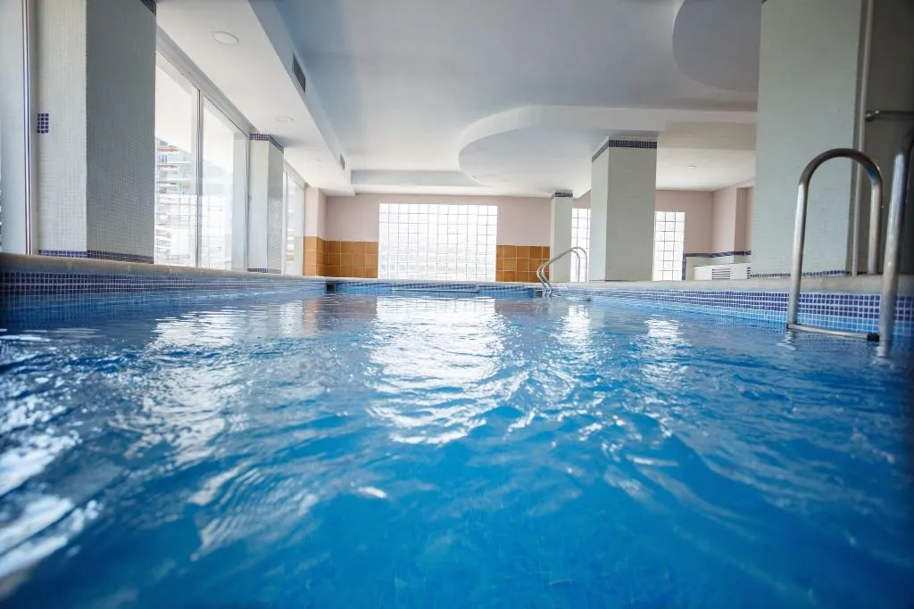 Pool, Tres Anclas, Valencia