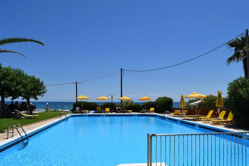 Pool, Paspalis, Kefallinia