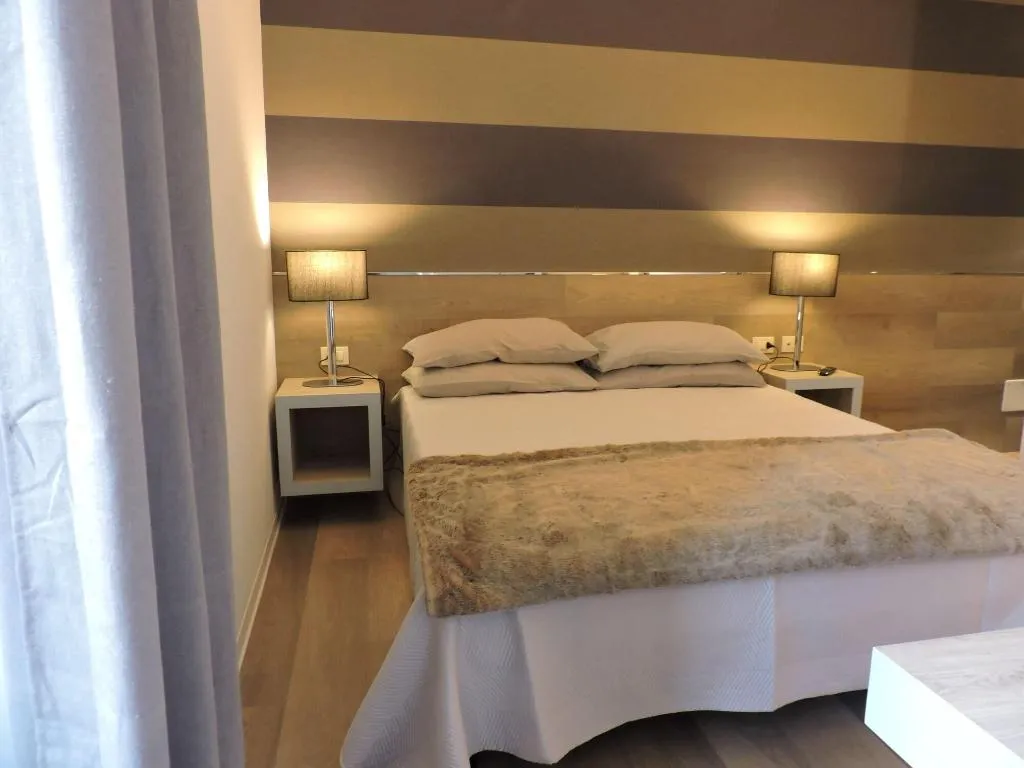 Room, San Cosimato Suite, Rome