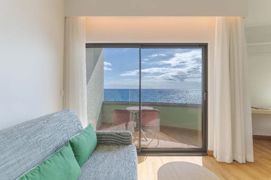 Double or Twin SEA VIEW Room, Pestana Vila Lido Madeira, Madeira