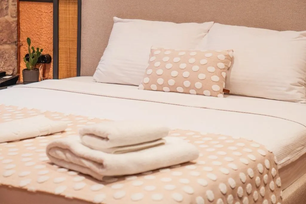 Room ONE BED Room, Qara Otel, Izmir