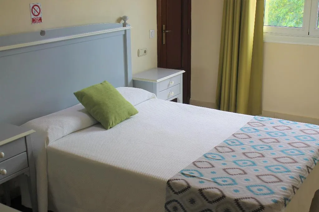 SINGLE STANDARD Room, Playa Sol, Majorca