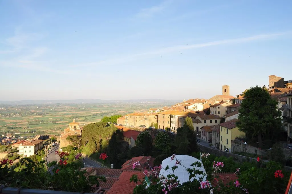 General view, San Luca Cortona Hotel, Perugia