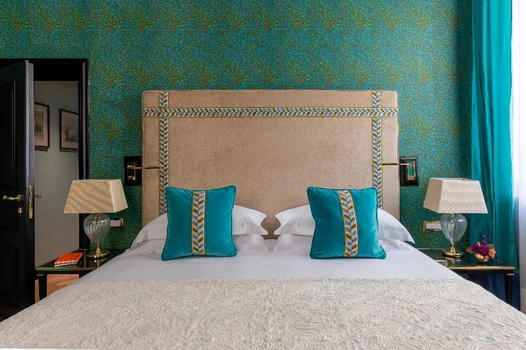 FAMILY ROOM CONNECTING ROOM Room, Hotel d'Inghilterra Roma - Starhotels Collezione, Rome