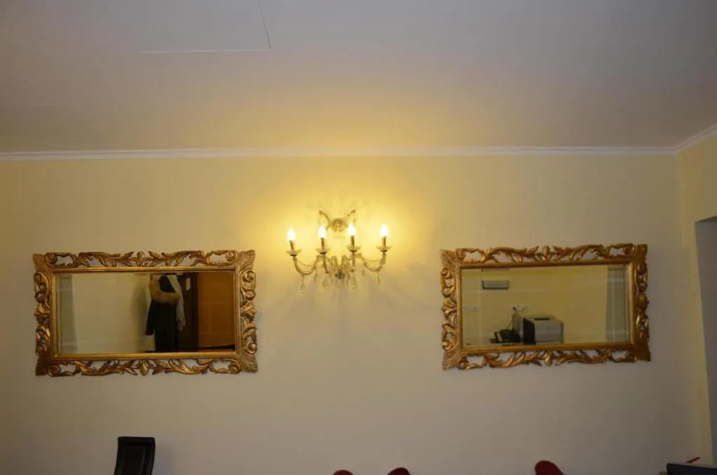 Lobby, Hotel Regina Giovanna, Rome
