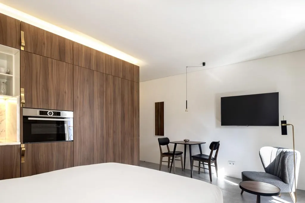 STUDIO SUPERIOR Room, Lisbon Serviced Apartments - Avenida, Lisbon