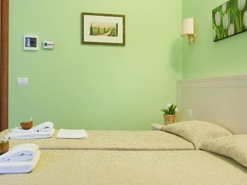 Room, Adriana E Felice, Naples