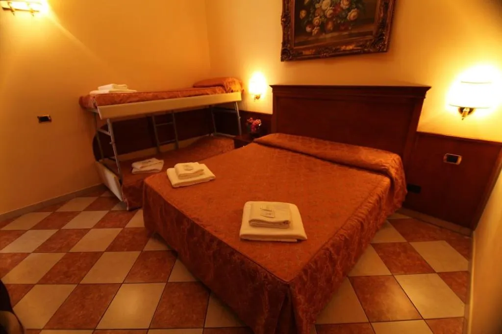 Room, Elegance, Naples